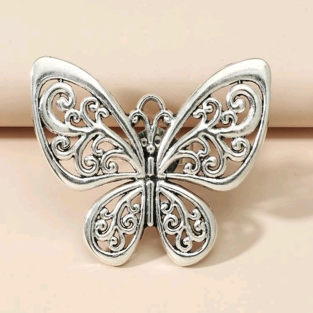 Butterfly decor ring